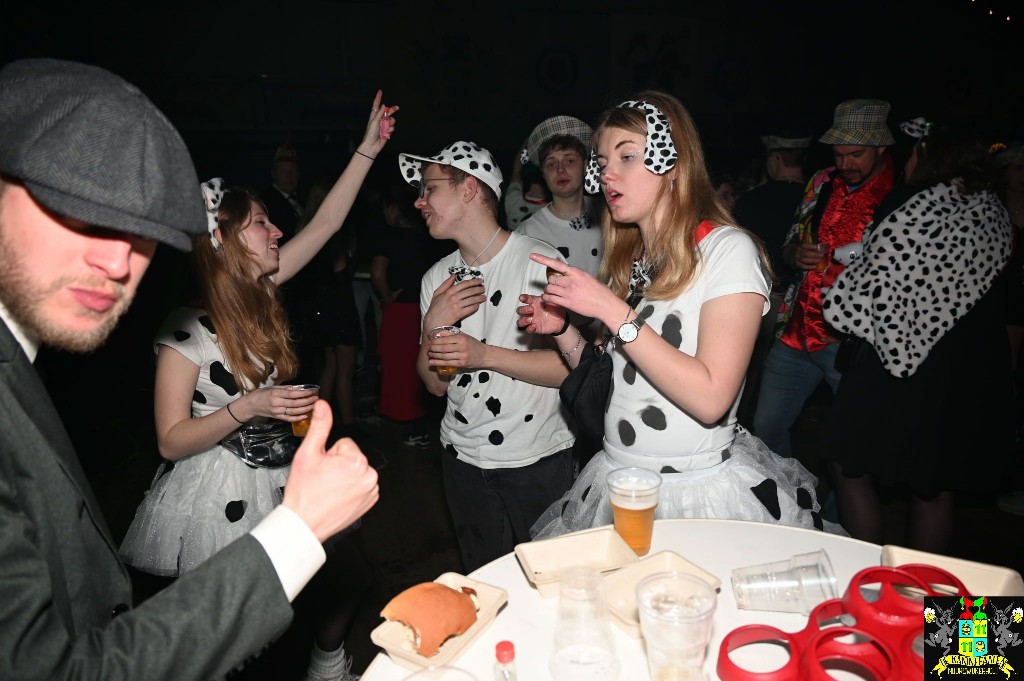 ../Images/Opwarmbal 2026 342.jpg